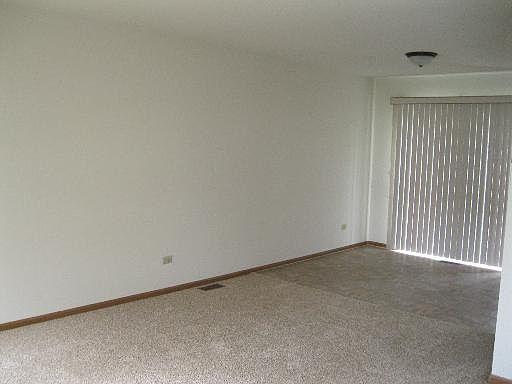 2nd image of 18137 S Kedzie Ave