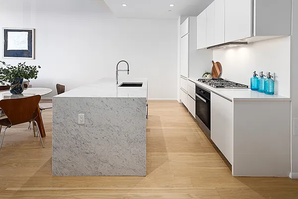 Sold by UbiQ NY | media 5