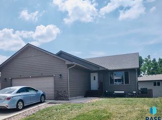 6521 W Amber St, Sioux Falls, SD 57107