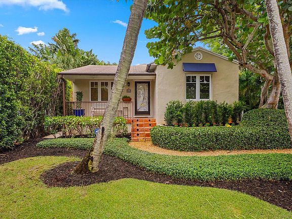 3rd image of 729 Biscayne Drive
