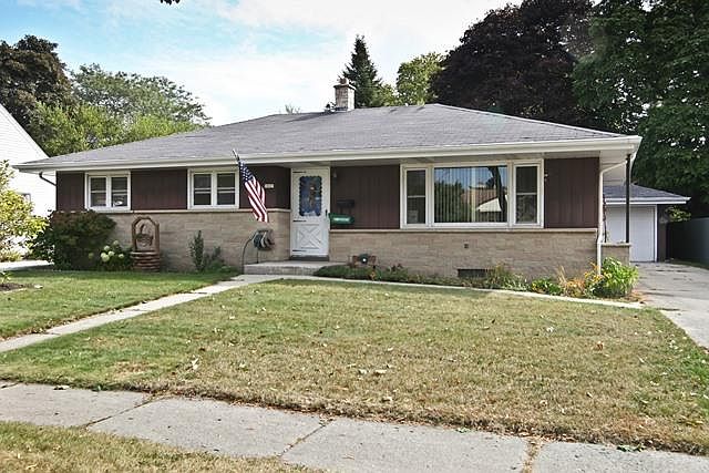 1st image of 1027 Lincoln Dr W