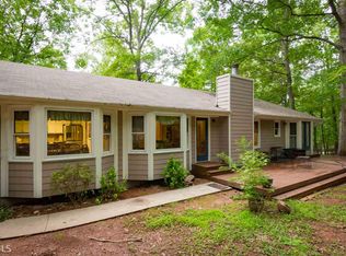 360 Merrydale Dr, Fayetteville, GA 30215
