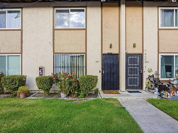 2nd image of 447 Ridgeway Ct