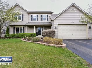 1107 Shoreline Dr, Aurora, IL 60504