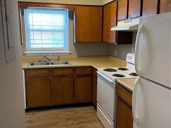 3rd image of 509 Hillsdale Ave #15536904