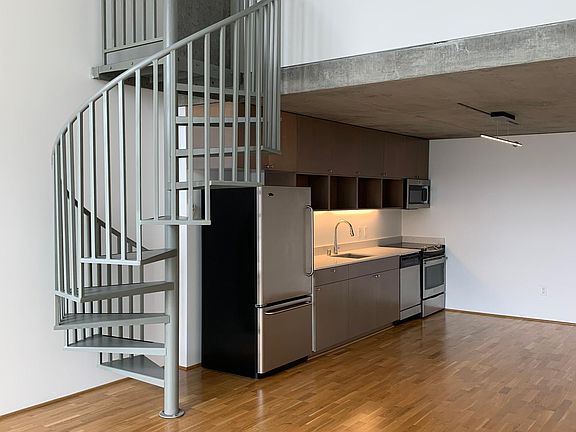 4th image of 855 Folsom St APT 722