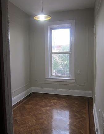 4th image of 1494 Jefferson Ave