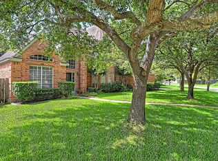 6003 Bur Oak Dr, Spring, TX 77379