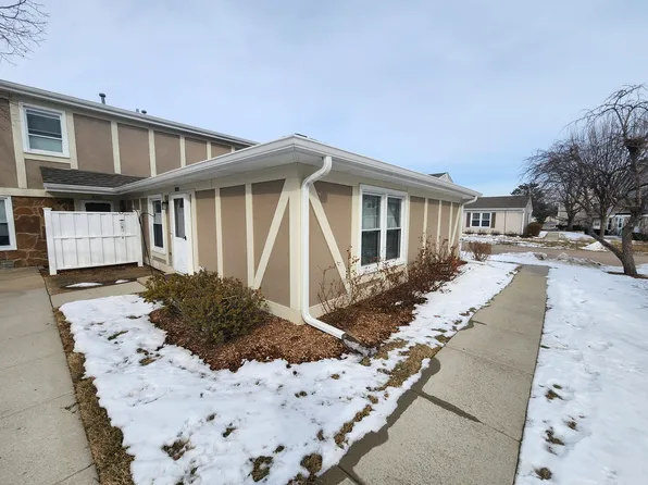 1020 Brunswick Hbr, Schaumburg, IL 60193