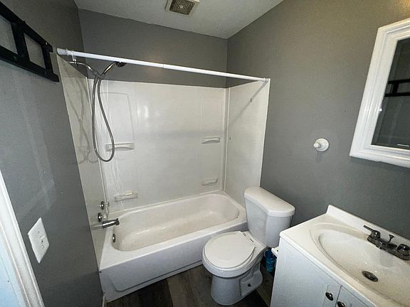 5th image of 2213 Rush Blvd #1-000