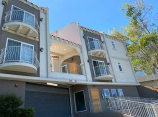 2149 Carlmont Dr #1, Belmont, CA 94002
