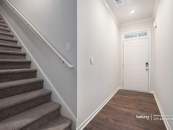 3rd image of 2594 Poppy Ct
