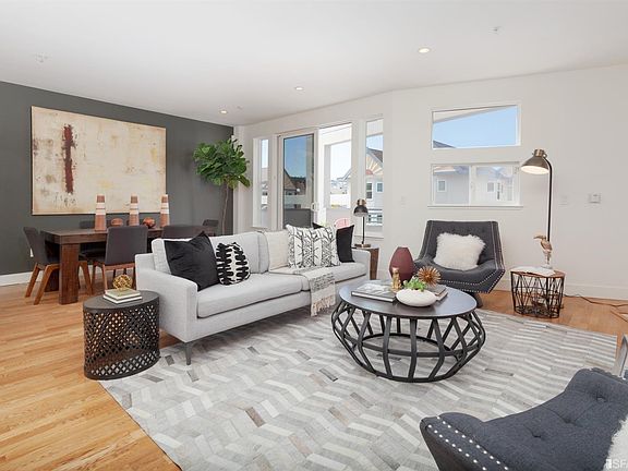 3rd image of 25 Bartlett St #3