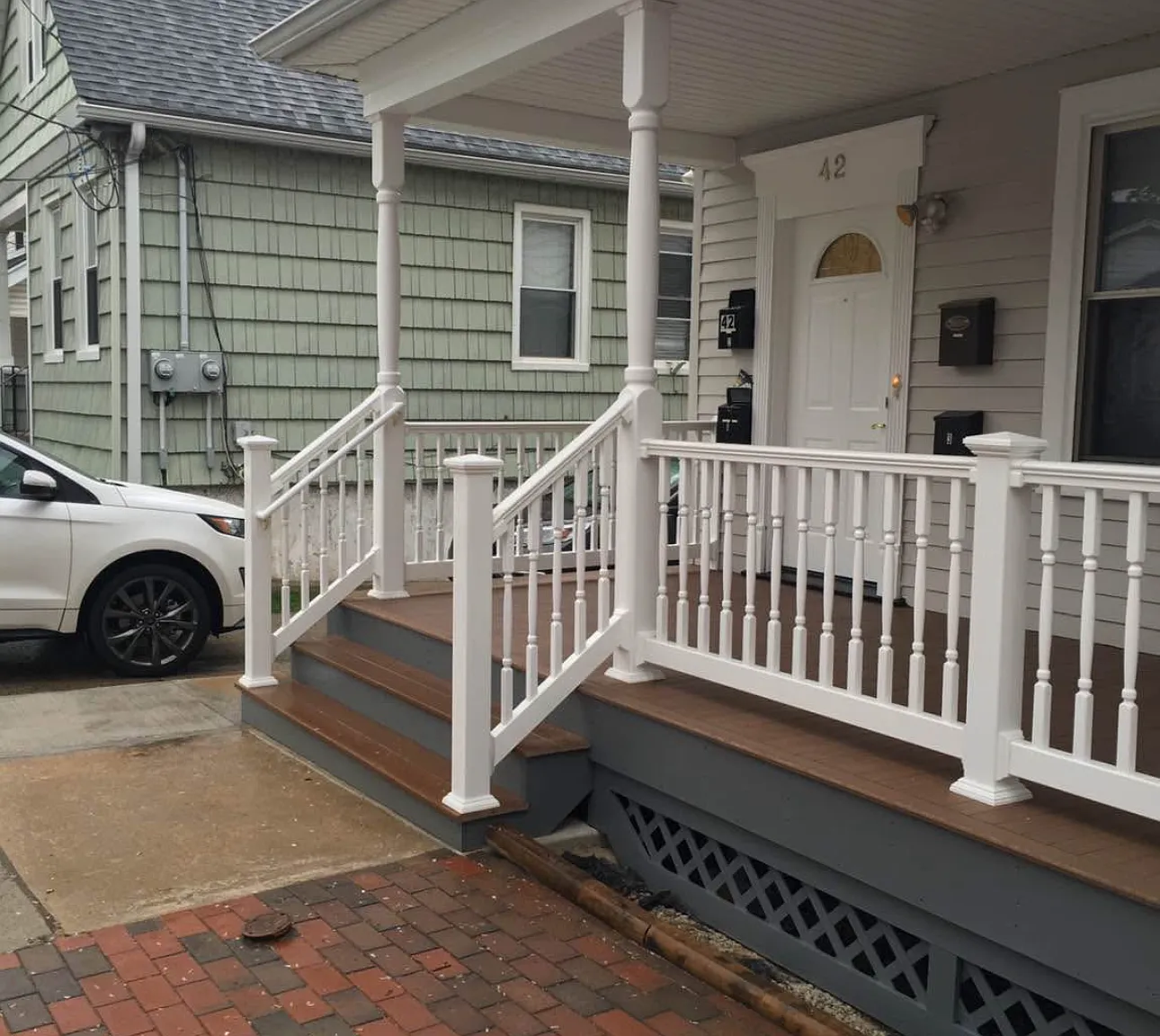 42 Laurel Pl — Photo 1