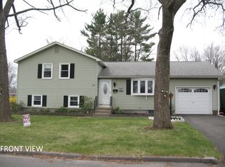 111 McCarthy Ave, Chicopee, MA 01020