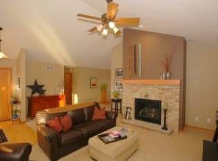 2342 Michigan Ave, Sun Prairie, WI 53590