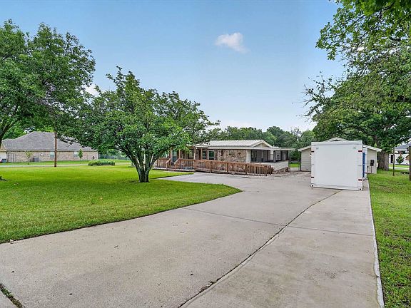 5th image of 7757 Berry Rd