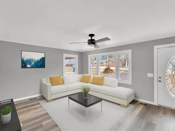 1006 Oak Dr, Manchester, TN 37355