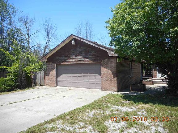2nd image of 2865 N County Road 50 E