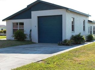 1054 Van Cleave Ln, Moore Haven, FL 33471