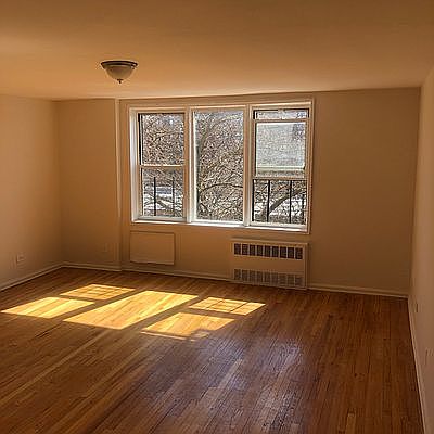 2nd image of 2355 E 12th St APT 4C