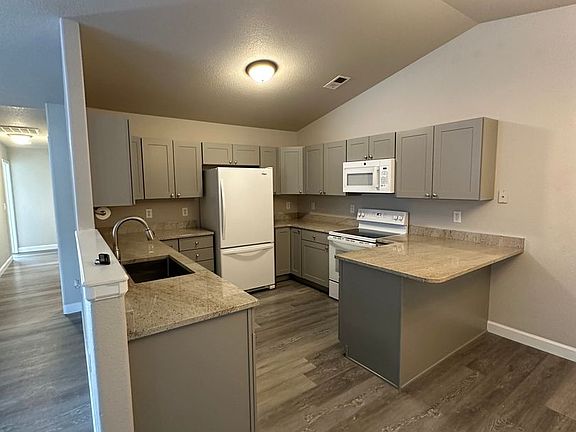 2nd image of 4407 Springer Ct
