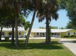6320 8th St, Vero Beach, FL 32968