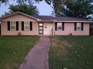 1934 Blueridge Dr, Duncanville, TX 75137