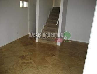 4th image of 3420 Bellevue Ave