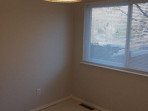 2nd image of 546 Terrace Ln