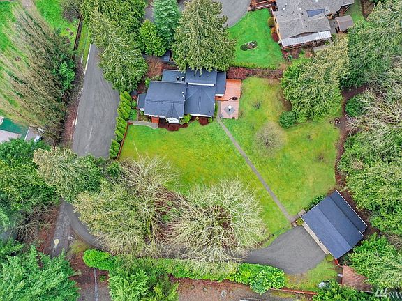3rd image of 12009 235th Avenue Ct E