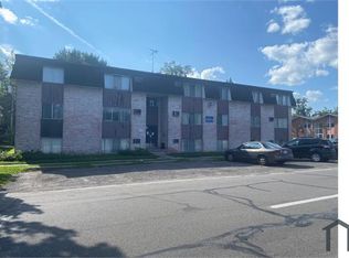 19169 Lahser Rd #17, Detroit, MI 48219