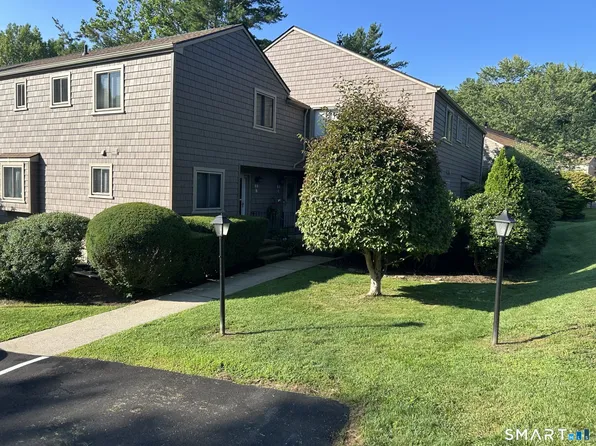 60 Engine House Road #C, Stratford, CT 06614