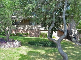 7419 Hummingbird Hill Ln, San Antonio, TX 78255