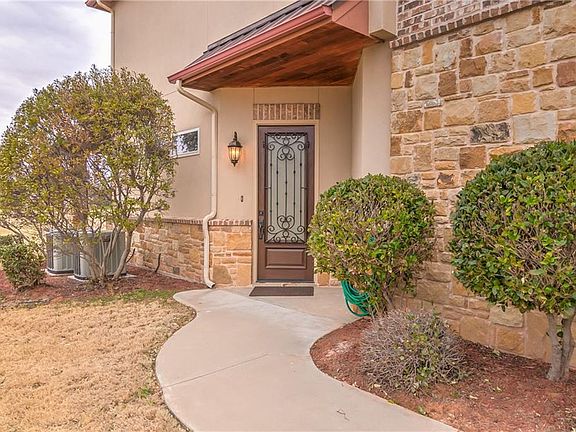 2nd image of 3430 Abes Landing Dr