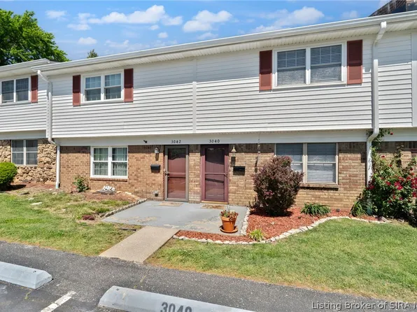 3040 Wooded Way, Jeffersonville, IN 47130