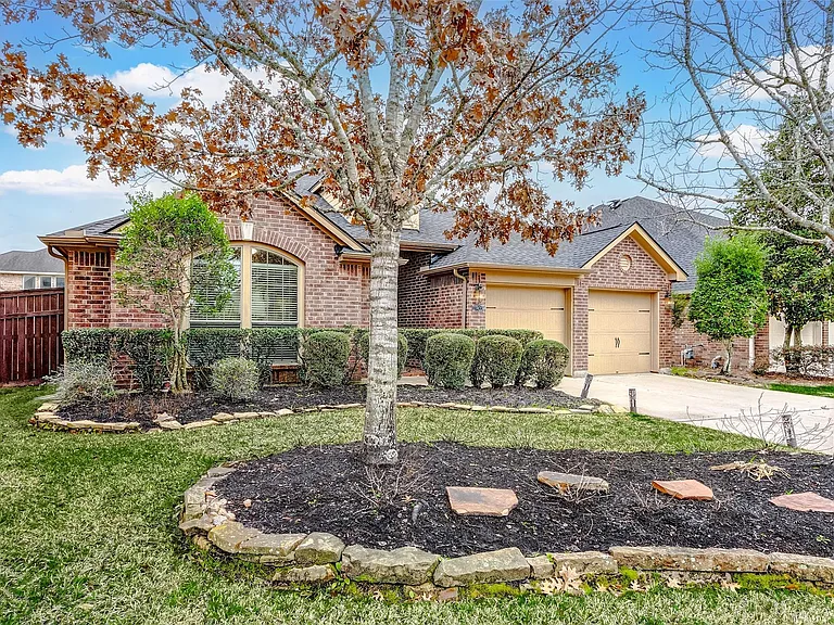 27923 Silverstream Ct — Photo 37