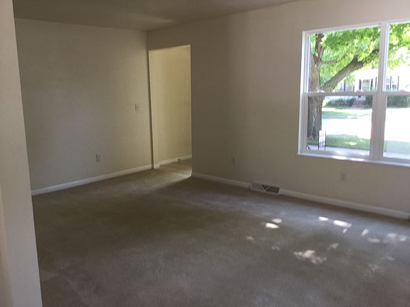 5th image of 1226 S Irwin Avenue