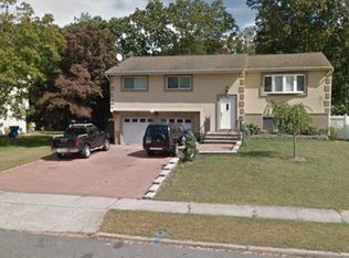 39 Winston Dr, Somerset, NJ 08873