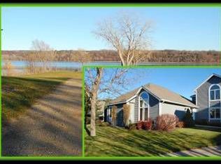 491 Mariner Dr, Bayport, MN 55003