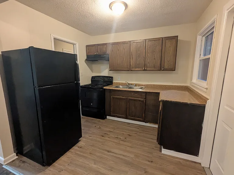 3054 Waters Rd SW — Photo 10