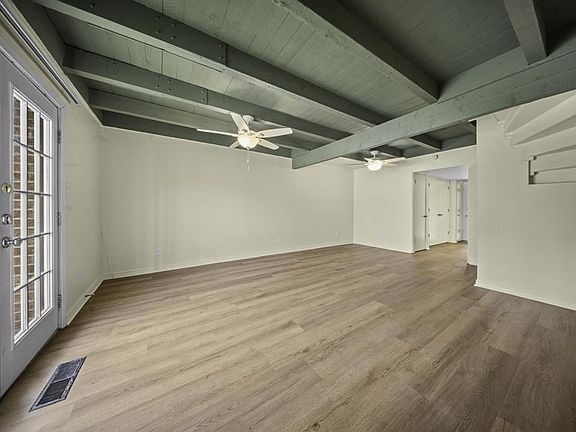 5th image of 208 E Starr Ave APT 1
