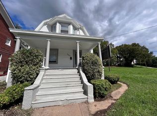2115 Salem Tpke NW, Roanoke, VA 24017