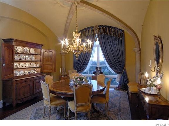 5th image of 25 Downing St #12PH