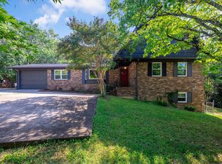 1220 Franklin Dr, Chattanooga, TN 37421