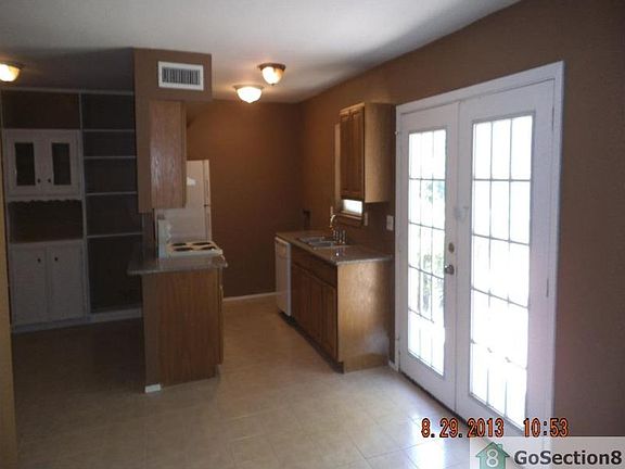 4th image of 3433 Cherrywood Ln
