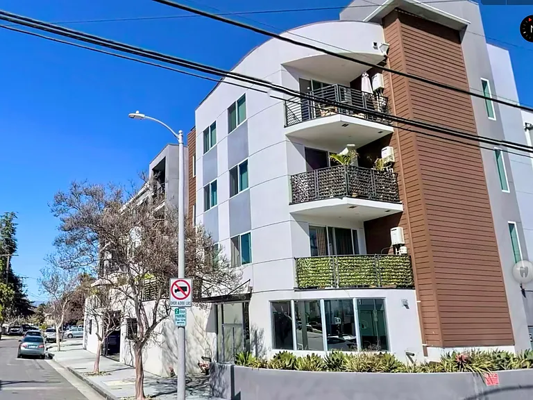 5222 Vantage Ave #312 — Photo 8