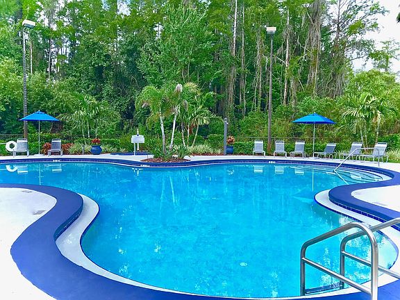 4th image of 12912 Arbor Isle Dr Unit 209