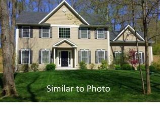 B6 Ledges Rd, Ridgefield, CT 06877