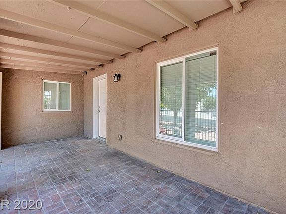 4th image of 1132 S 15th St